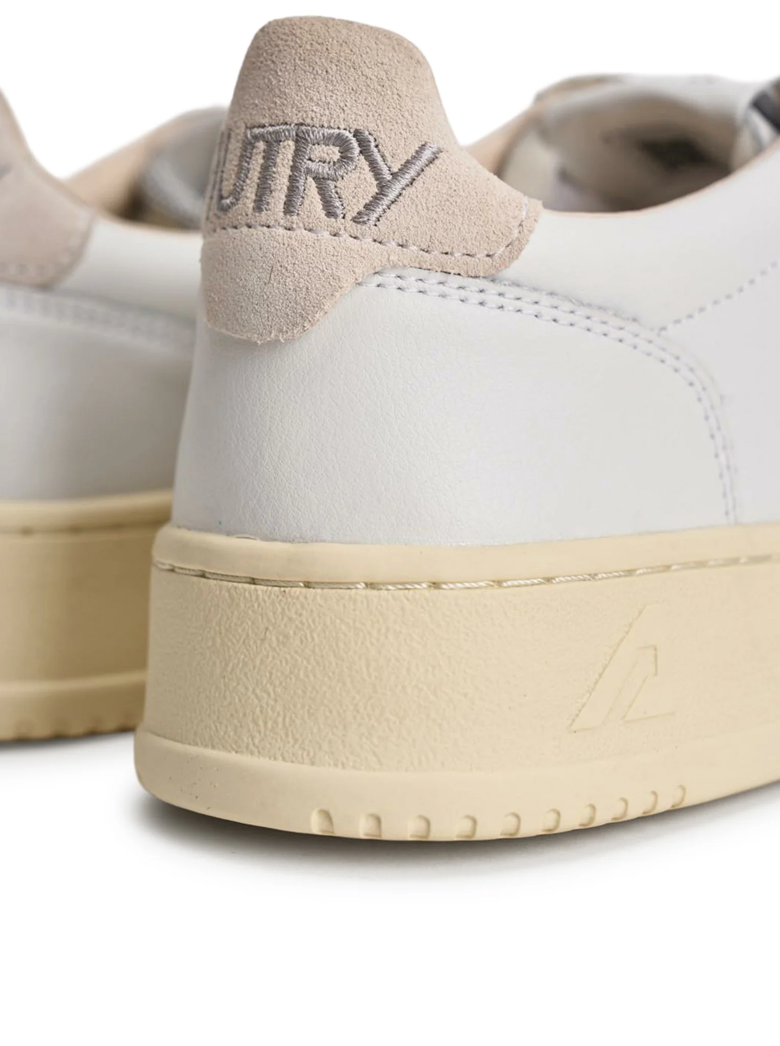 MEDALIST LOW SNEAKERS IN WHITE LEATHER WITH SILVER LUREX DETAILS - Image 8
