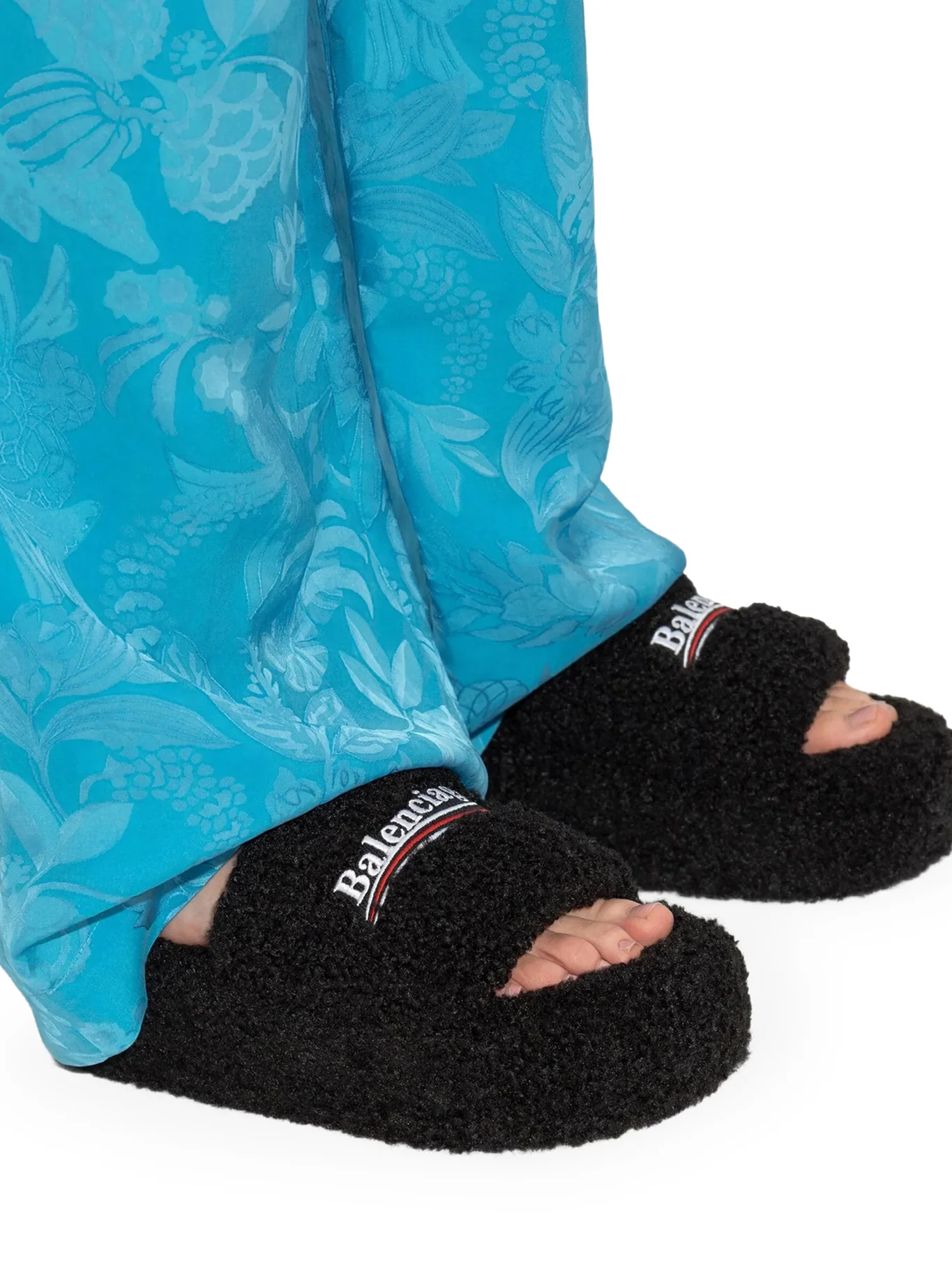 SLIPPERS PLATFORM IN SHEARLING - Image 2