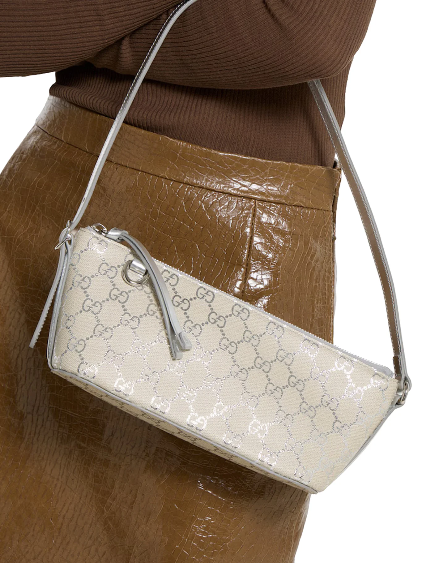 SMALL GG EMBLEM SHOULDER BAG - Image 3