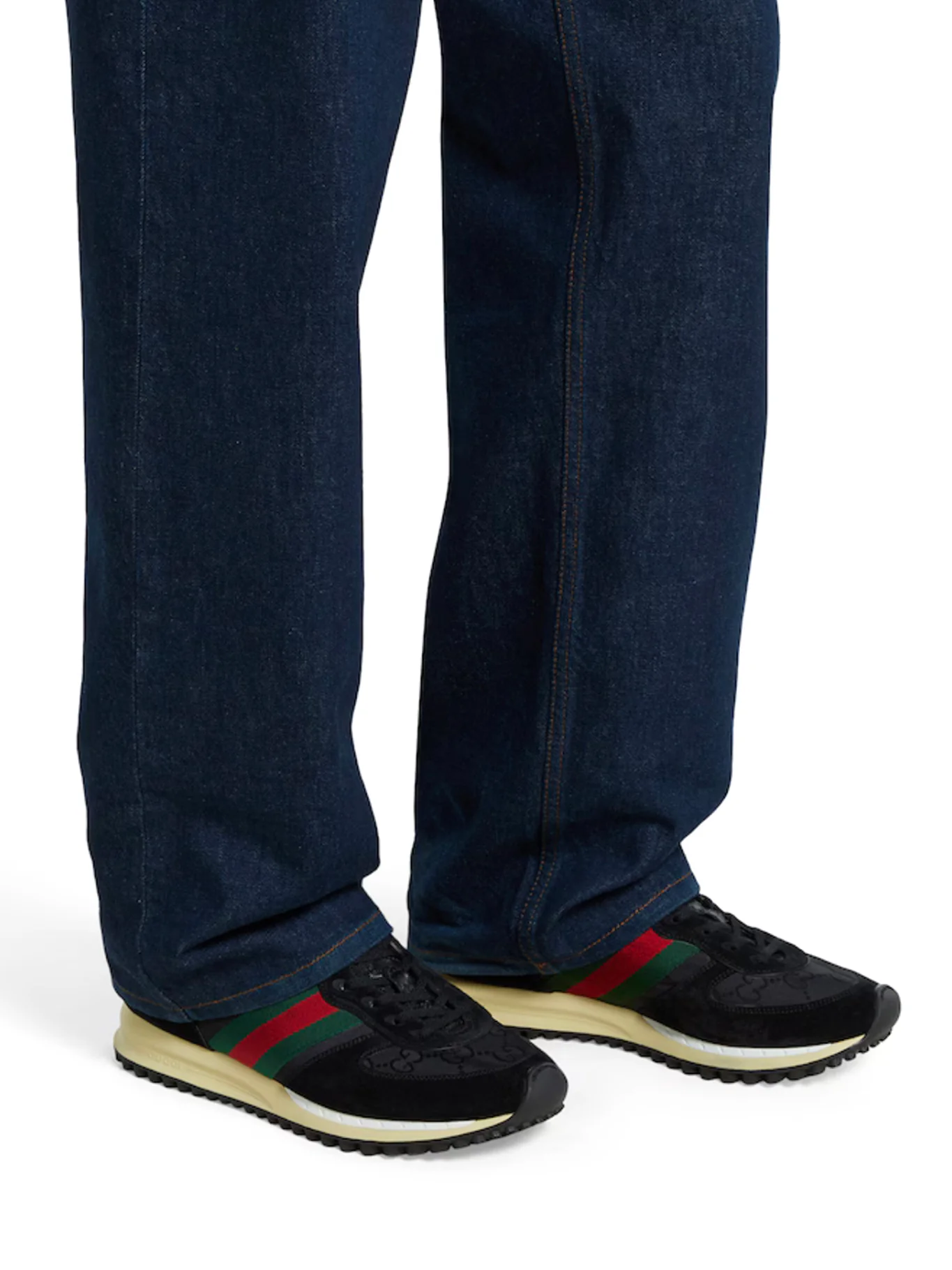 SNEAKER RE-MOTION - Image 2