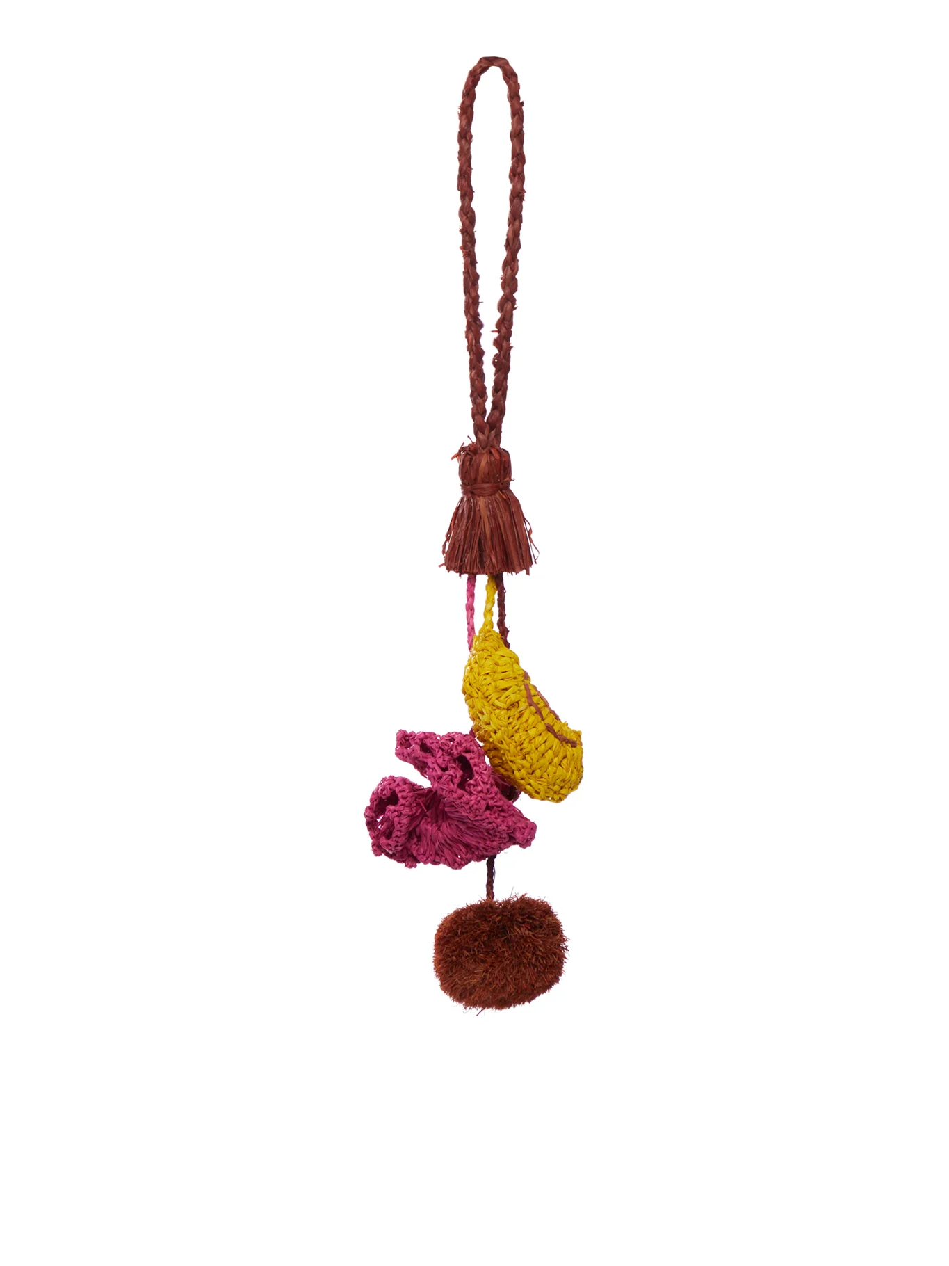 DECORATIVE SHELL CHARMS IN RAFFIA