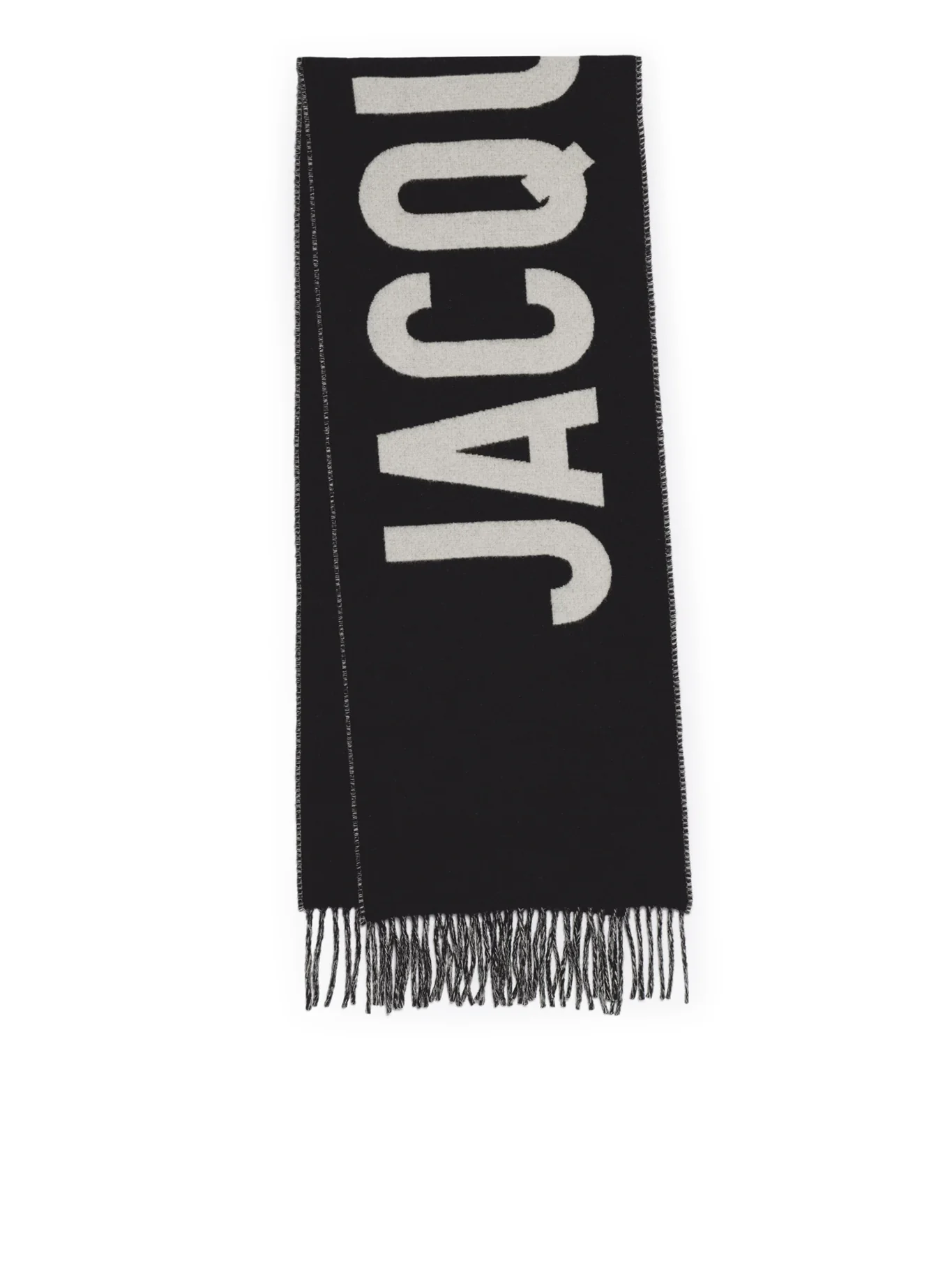 L`ECHARPE JACQUEMUS