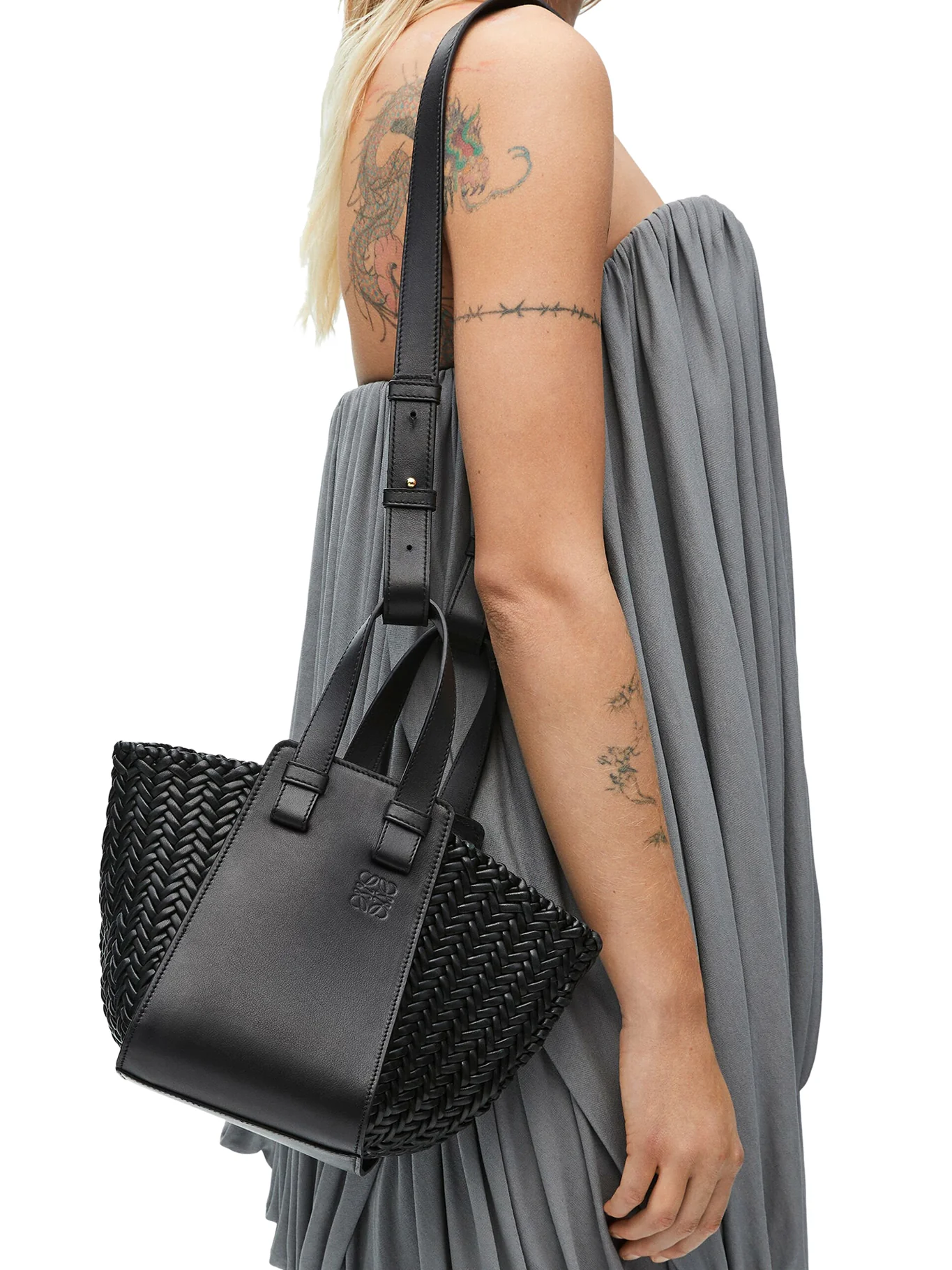 Compact Hammock bag in calfskin - Image 2
