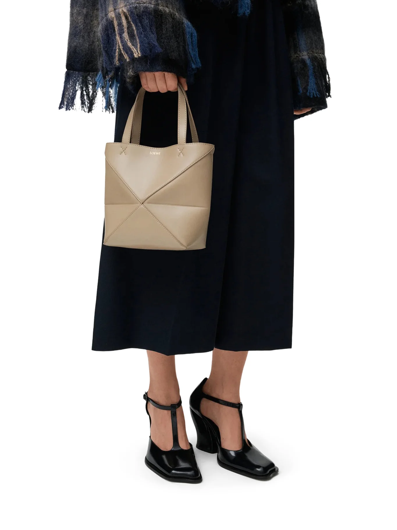 PUZZLE FOLD TOTE BAG IN POLISHED CALFSKIN - Image 4