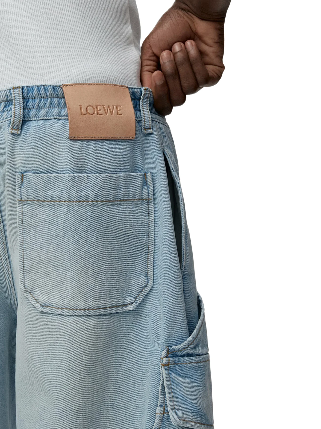 MIDWEIGHT WASHED COTTON DENIM SHORTS - Image 5