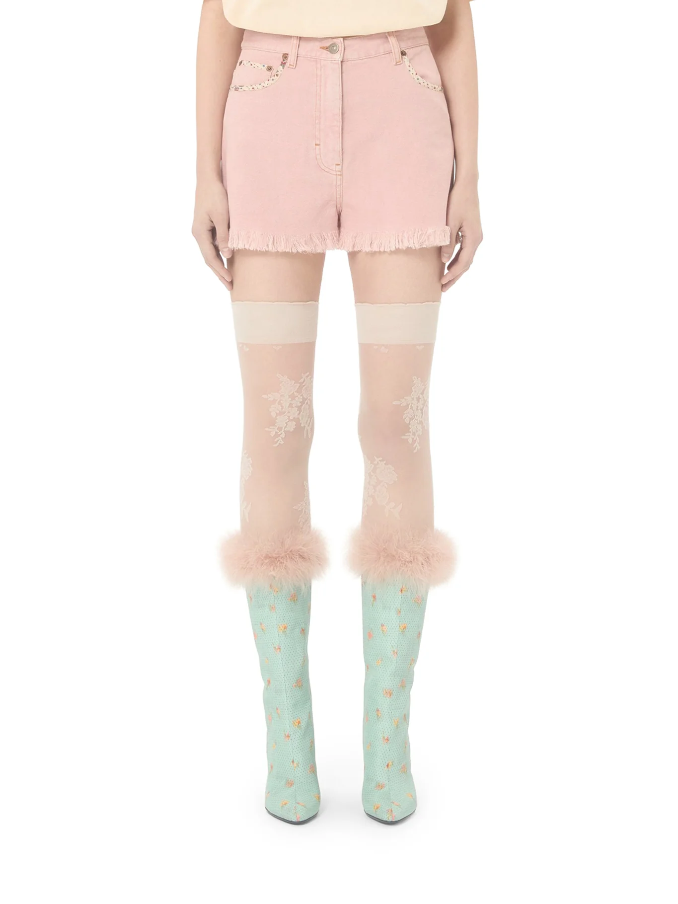 DENIM SHORTS WITH FRINGED HEM - Image 3