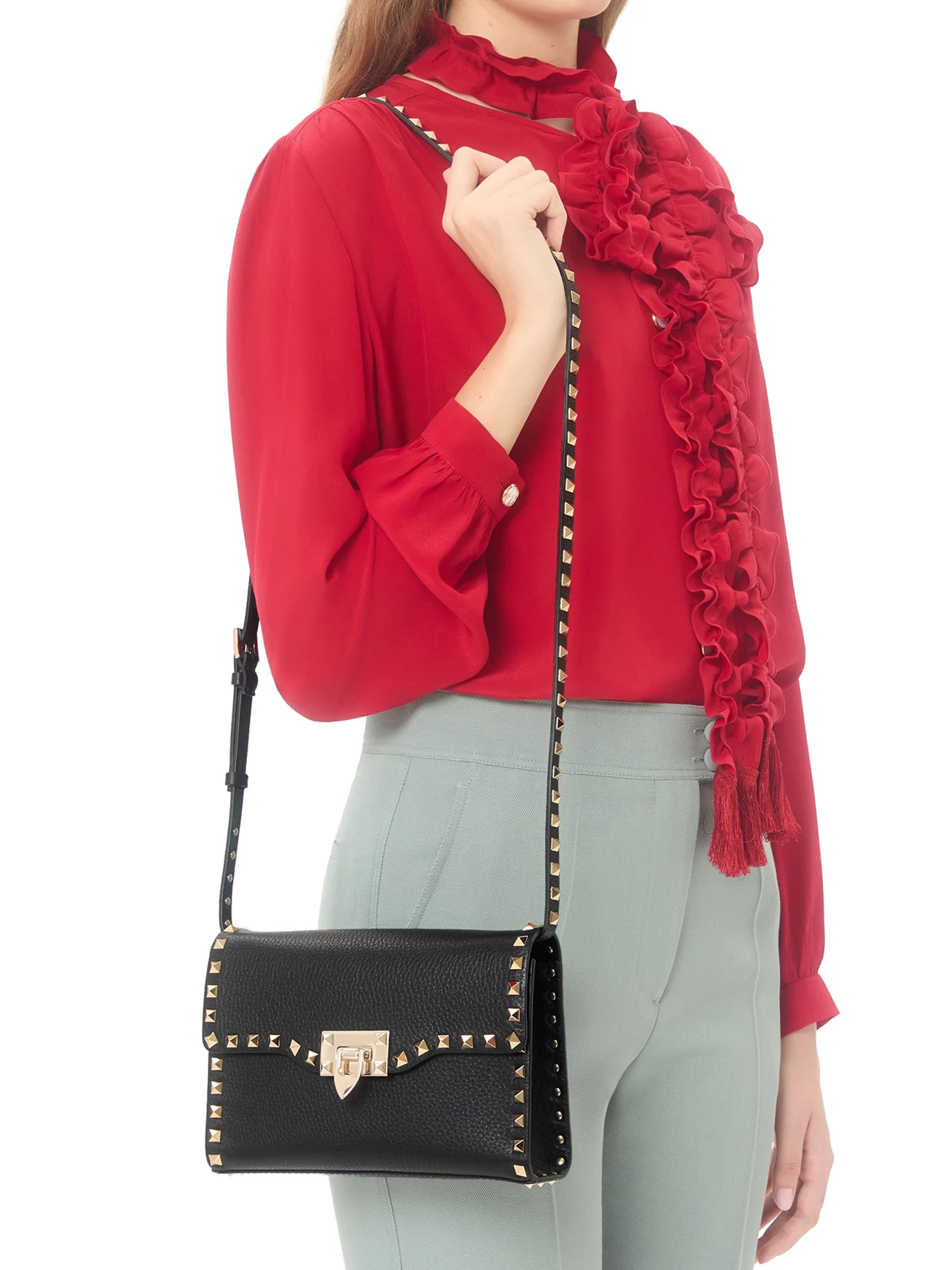 ROCKSTUD SMALL GARNET CALFSKIN CROSSBODY BAG - Image 2